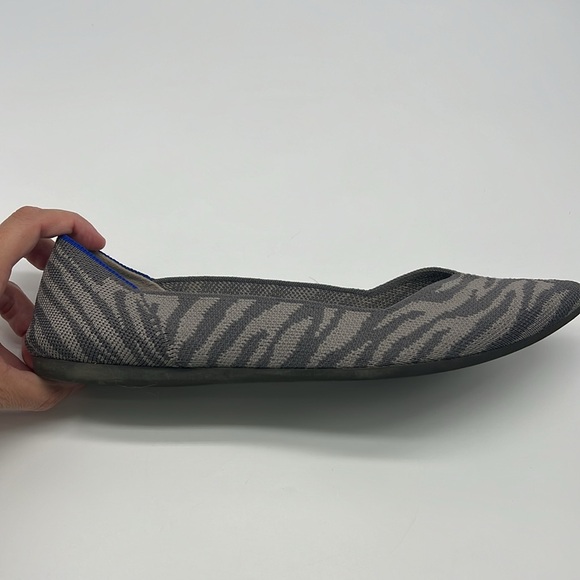 Rothy’s - The Point Gray Zebra Print Pointed Toe Ballet Flats Size 9.5 - Picture 5 of 16